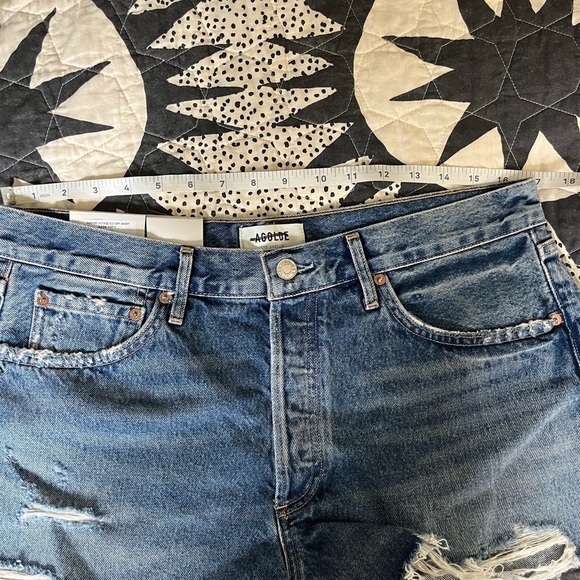 AGOLDE Parker Short in Clutch - Picture 11 of 11